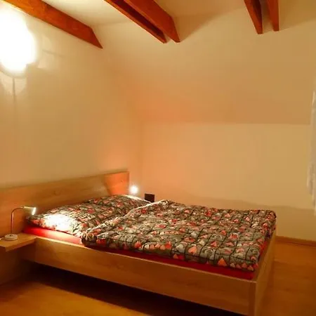 Semesterbostad Pri Jaskyni *